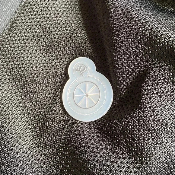 Lululemon |  Jacket - Picture 8 of 11